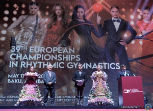 closing ph simone ferraro sfa00398 copia